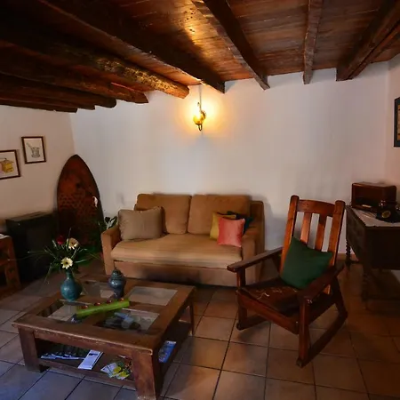 Casa Rural Atajo Guest house